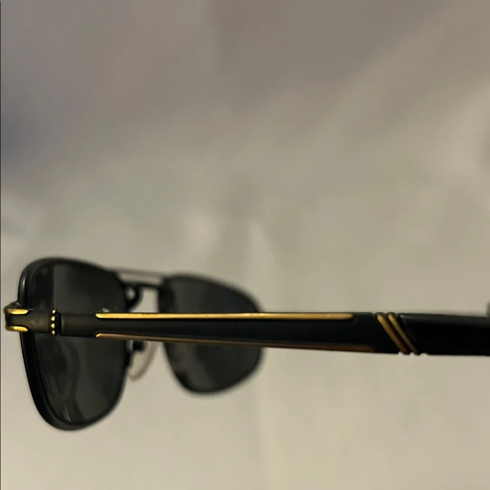 Vintage Notorio N118 Stylish Black Sunglasses. New. 100% UV